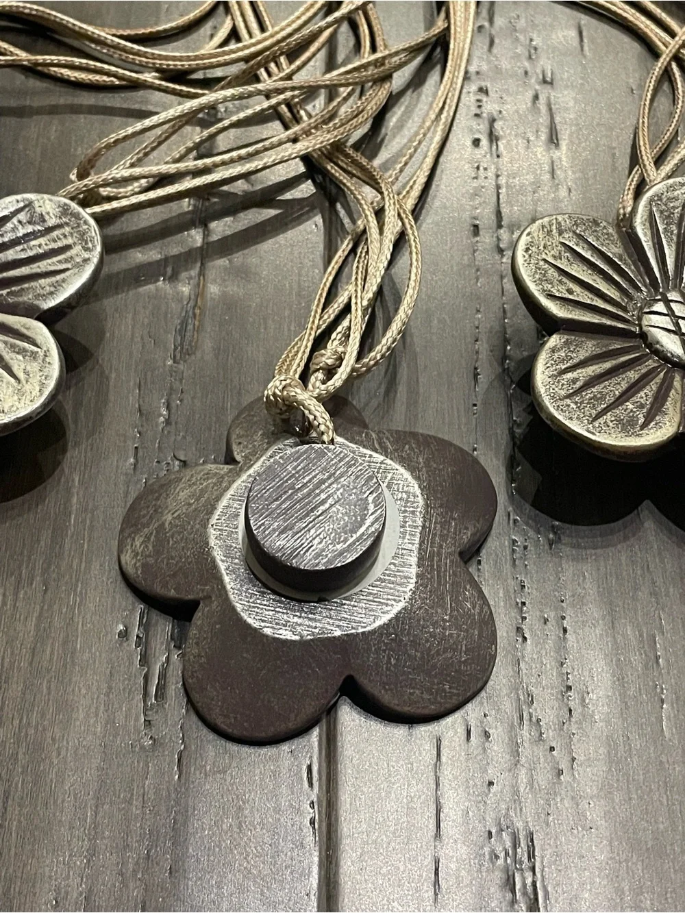 Set of 6 Silver Flower Magnetic Curtain Tiebacks Rope Holdbacks Floral Decor